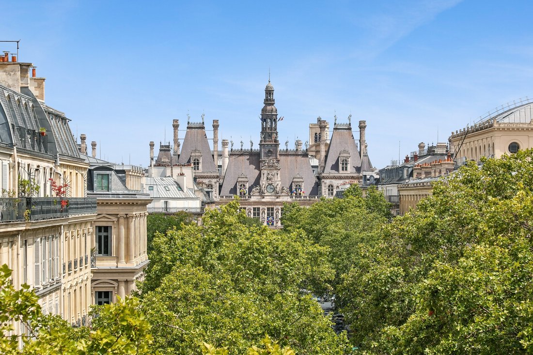 Apartment in Saint Germain l'Auxerrois, Paris 1er Arrondissement, Paris 1 - 18387479