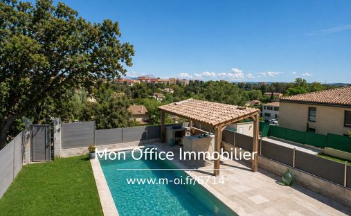 House in Grand Sud- Aix la Duranne, Aix-en-Provence, France 1