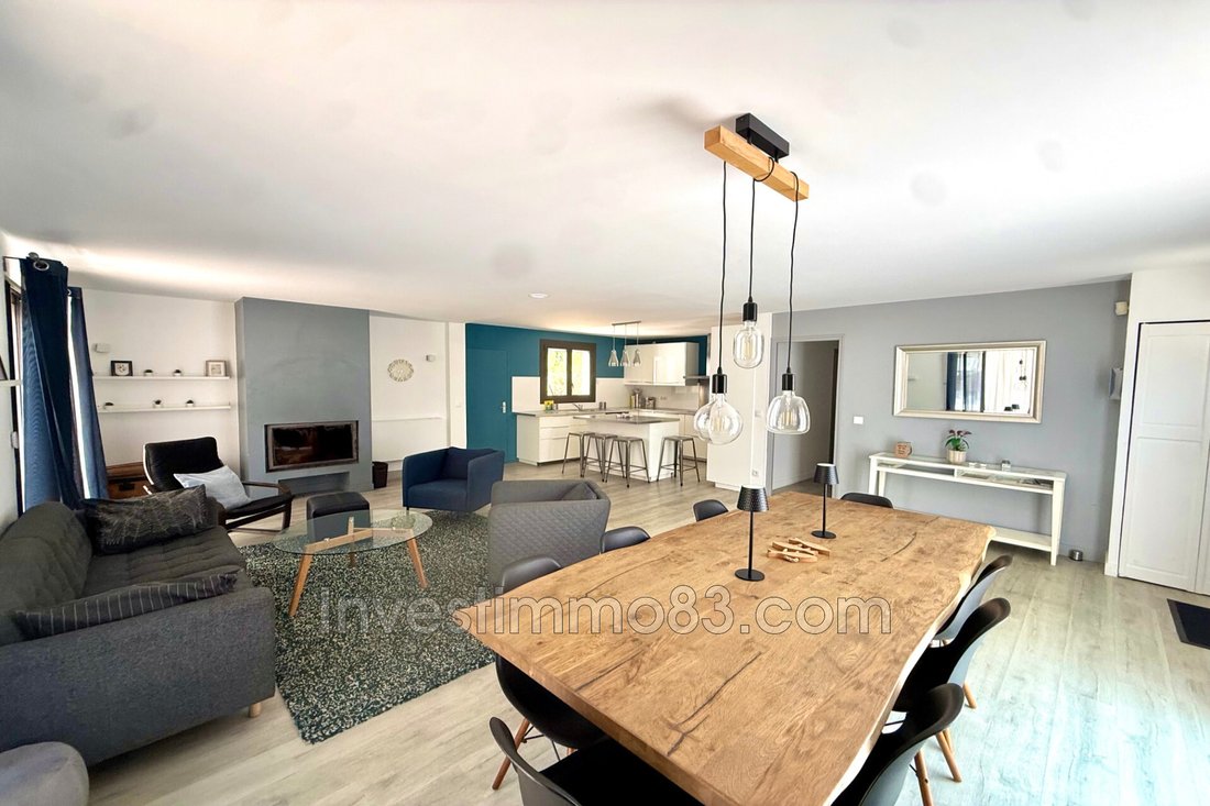 Villa in Pourrieres, Provence-Alpes-Côte d'Azur, France 2 - 18387668