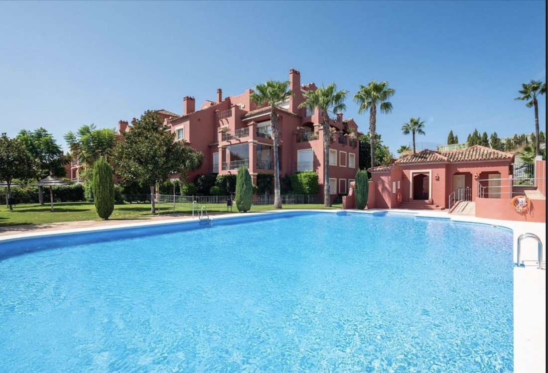 Penthouse in La Quinta, Benahavis, Andalusia 1 - 18387685