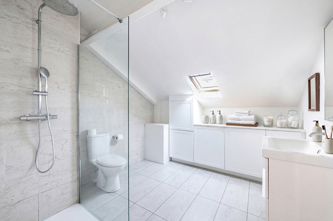 House in Plateau Ouest, Suresnes, France 5 - 17475855