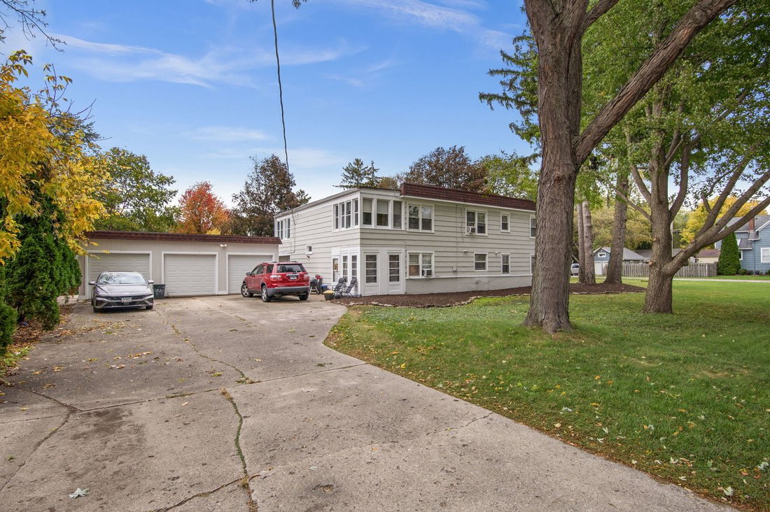 Batavia, Illinois, United States 1 - 18386880