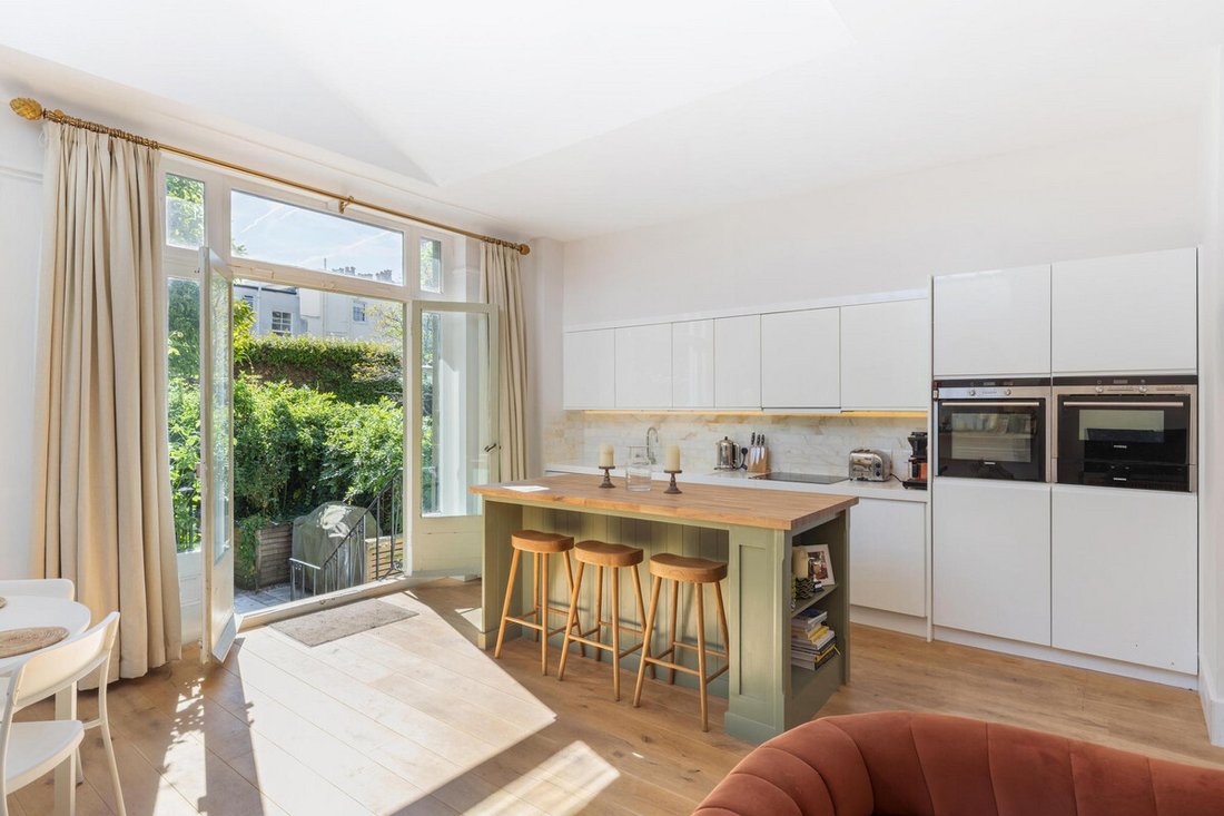 Apartment in Hammersmith, Hammersmith and Fulham, England 4 - 18387602