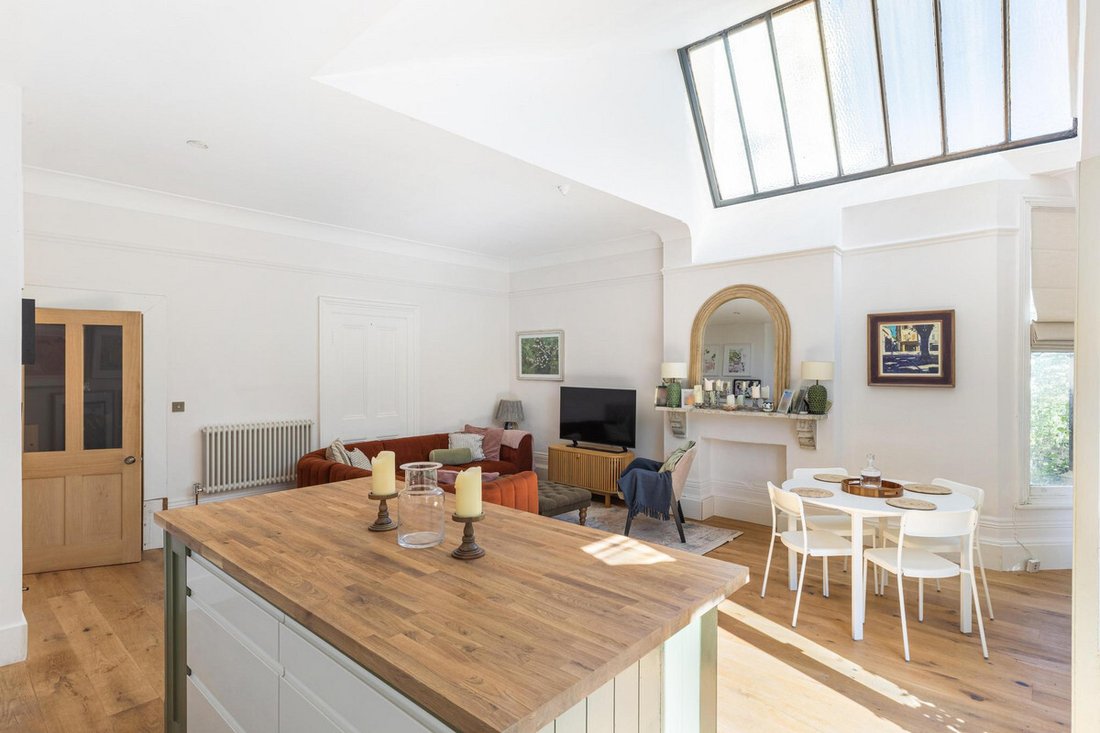Apartment in Hammersmith, Hammersmith and Fulham, England 5 - 18387602