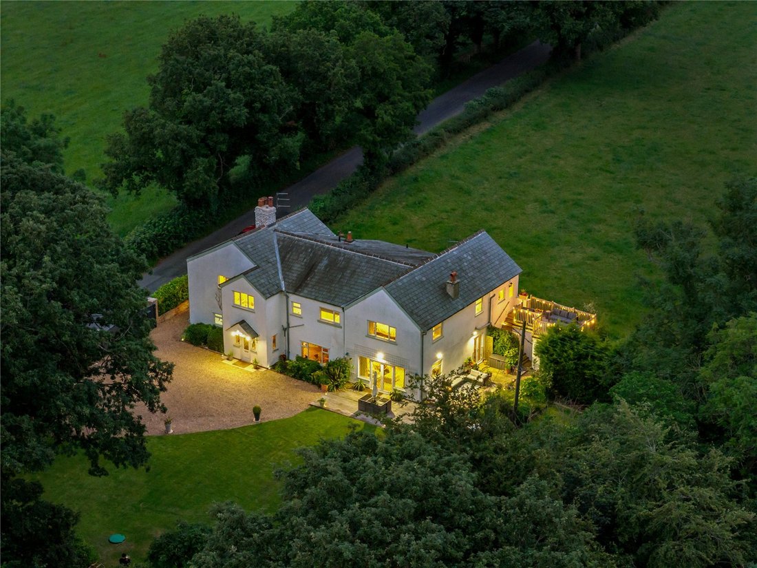 House in Balderstone, England 1 - 18387576