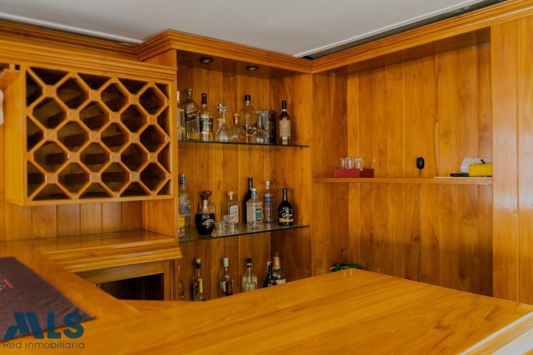 Apartment in Medellín, Antioquia, Colombia 2 - 18387386