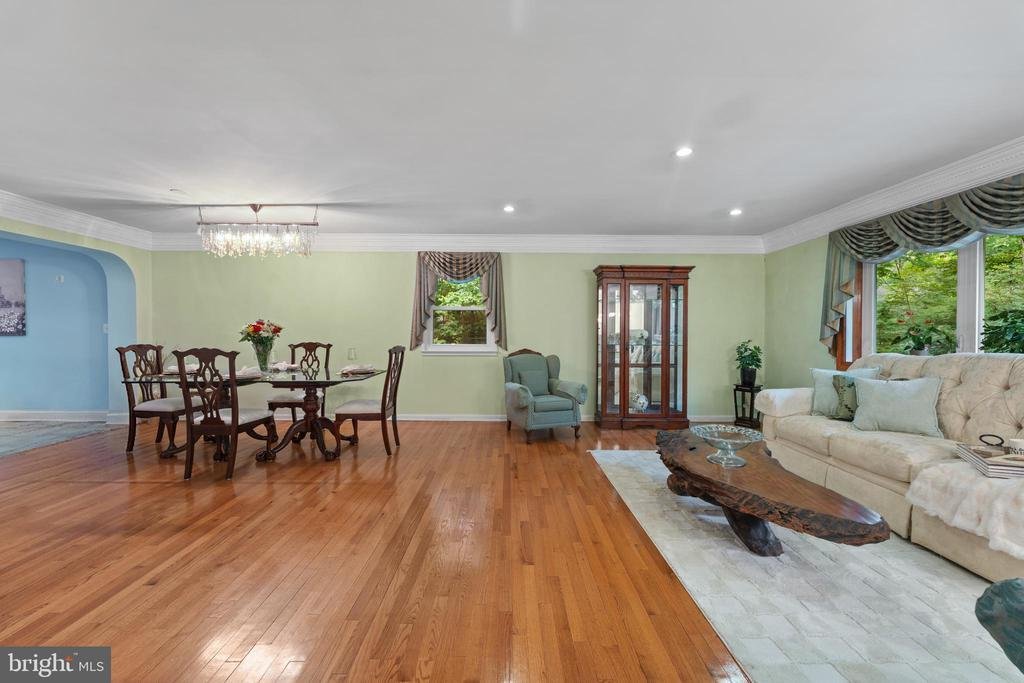 House in Annandale, Virginia, United States 3 - 18387318