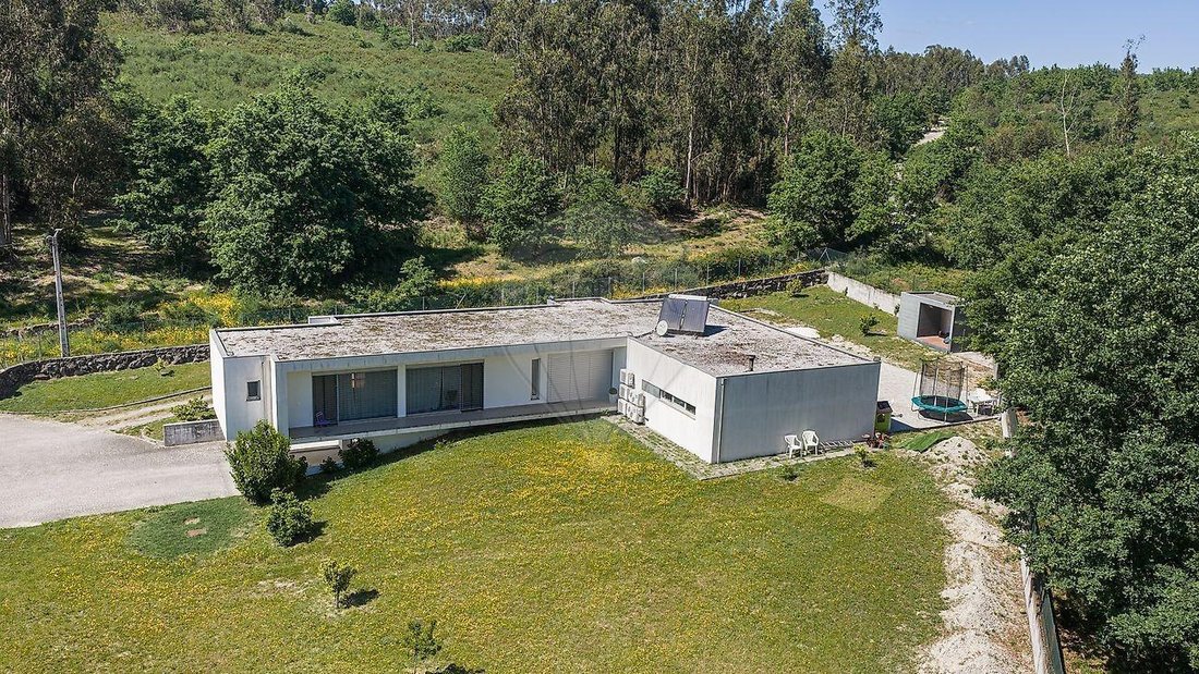 Villa in Taide, Braga, Portugal 1 - 17413495