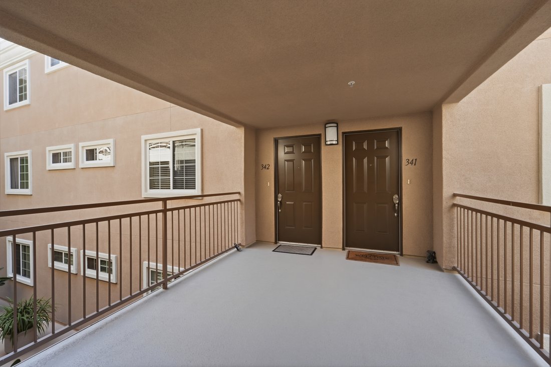 Condo in Torrance, California, United States 2 - 18387538