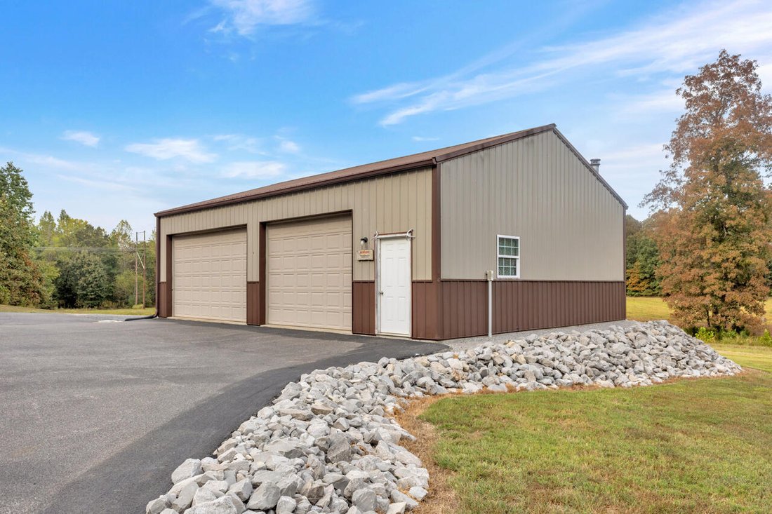 House in Kuttawa, Kentucky, United States 4 - 18386721