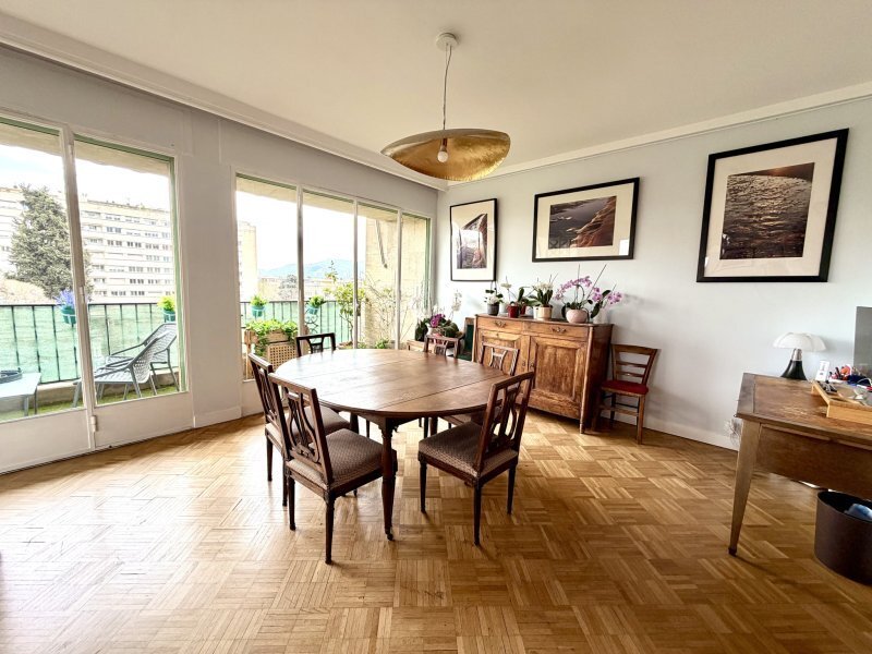 Apartment in Pointe Rouge, 8e Arrondissement, Marseille 4 - 18387337