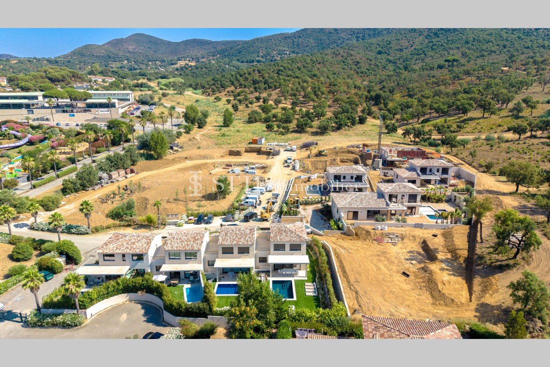 Villa in Ville-Les Saquedes-Le Bouillonnet, Sainte-Maxime, France 5 - 15386369
