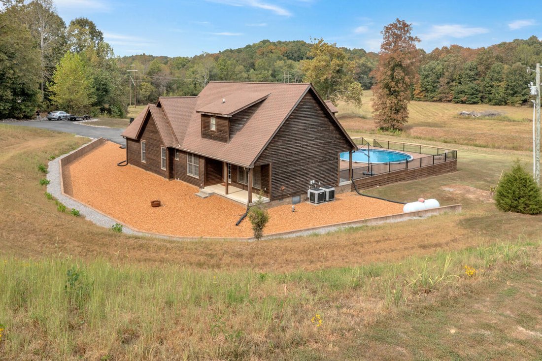 House in Kuttawa, Kentucky, United States 1 - 18386721