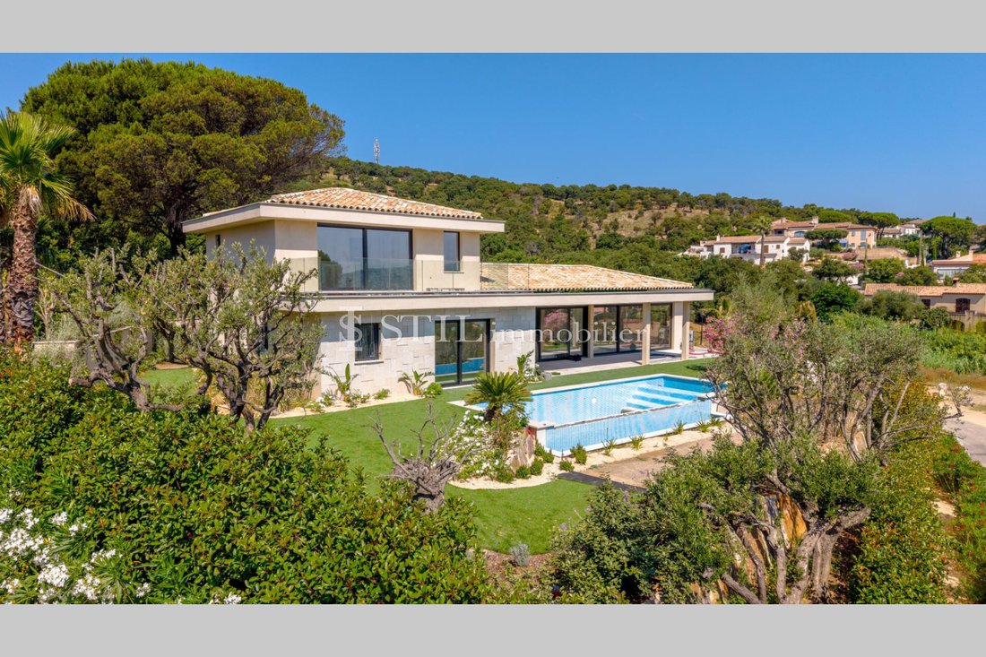 Villa in Ville-Les Saquedes-Le Bouillonnet, Sainte-Maxime, France 1 - 17020552