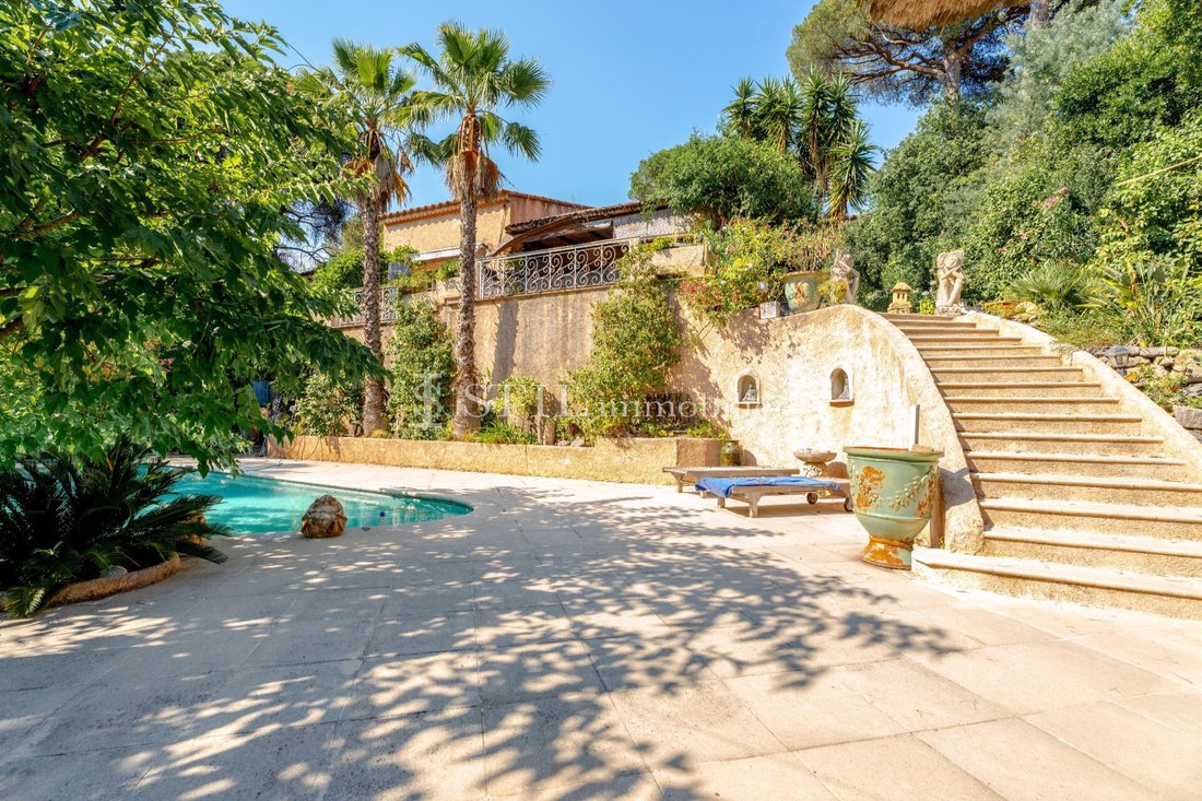 Villa in Ville-Les Saquedes-Le Bouillonnet, Sainte-Maxime, France 2 - 18387667