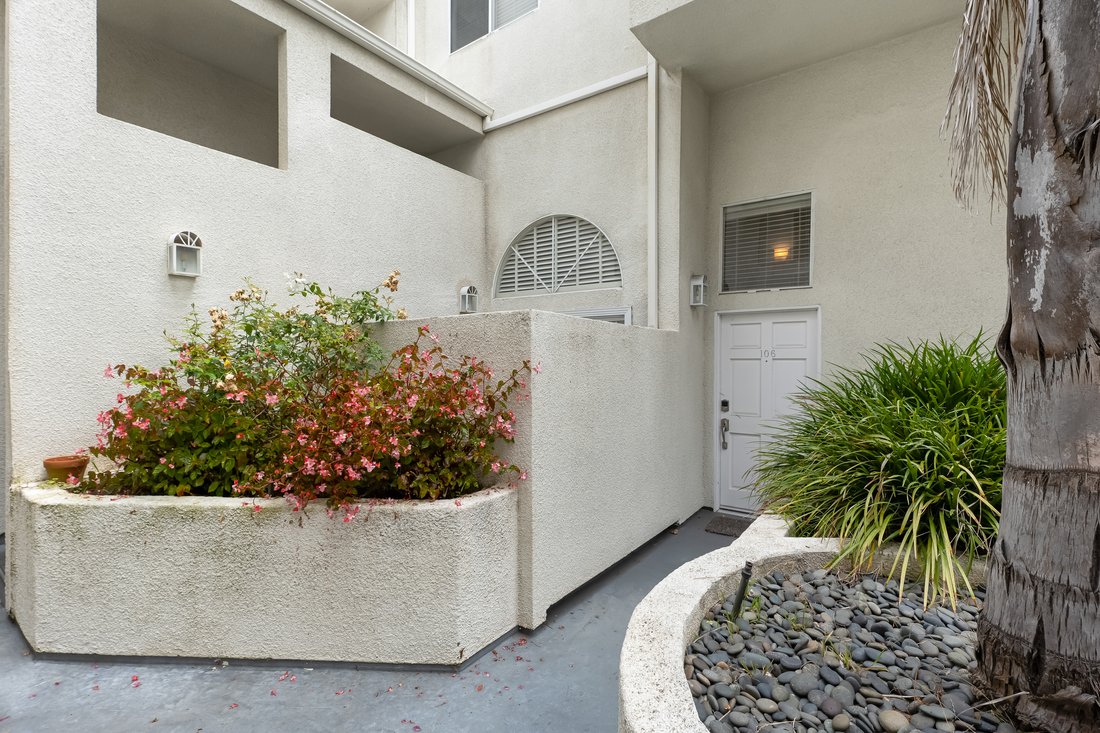 Condo in Los Angeles, California, United States 2 - 18387506