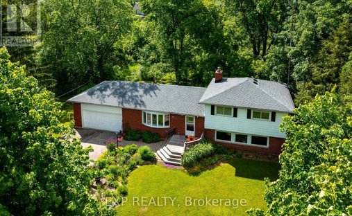 House in Halton Hills, Ontario, Canada 1
