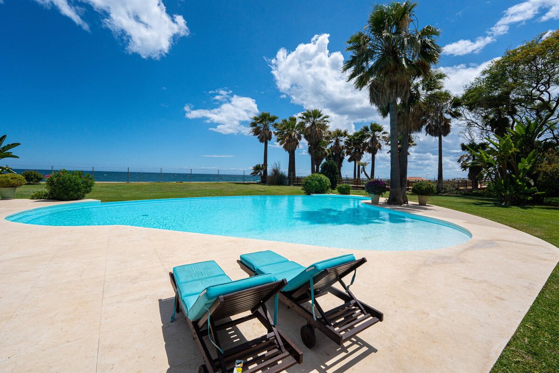 Villa in Estepona, Andalusia, Spain 4 - 18388210