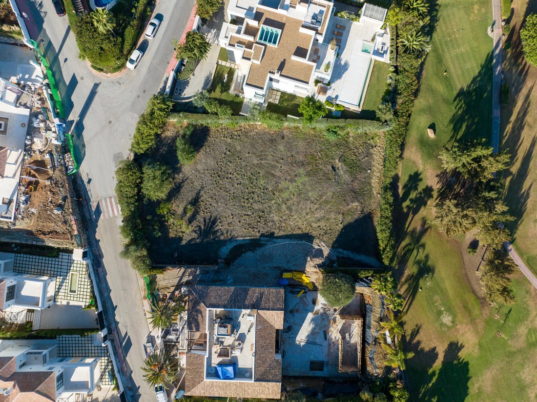 Land in Nueva Andalucia, Marbella, Spain 5 - 18388153