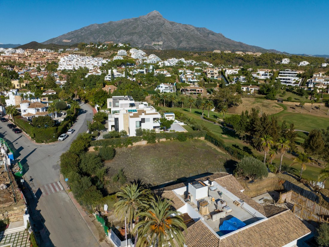 Land in Nueva Andalucia, Marbella, Spain 4 - 18388153