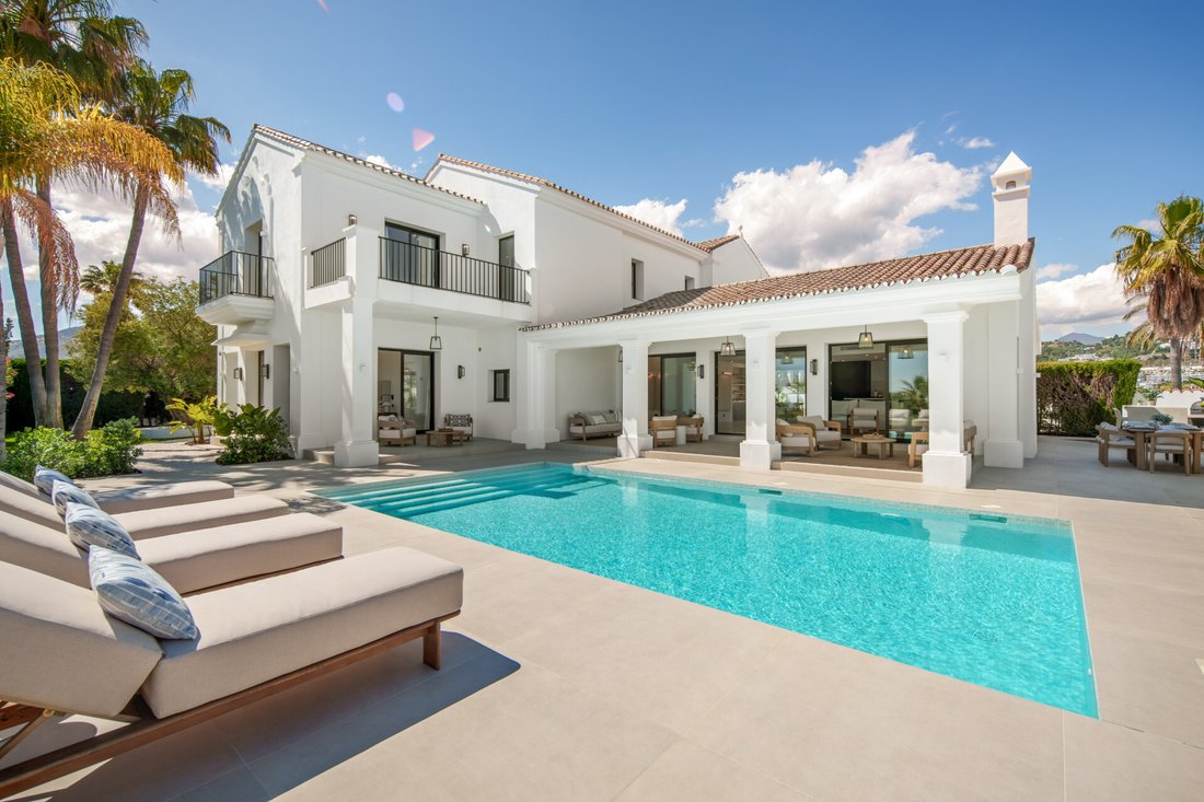 Villa in Benahavis, Andalusia, Spain 1 - 18388207