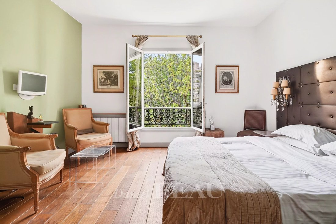 Apartment in Saint Gervais, Paris 4e Arrondissement, Paris 2 - 18388136