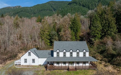 House in Morton, Washington, United States 1