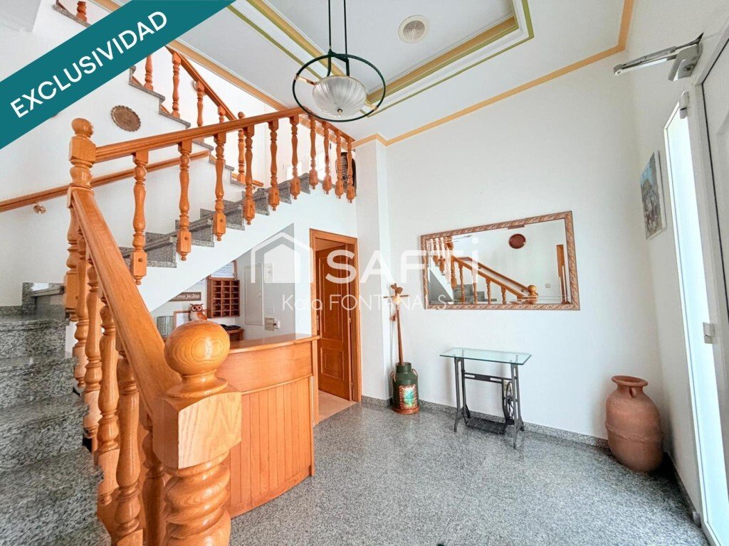 Noalla, Sanxenxo, Spain 3 - 18388214