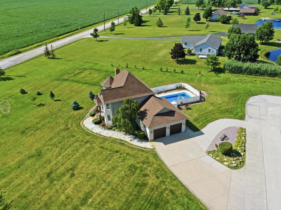 House in Richmond, Michigan, United States 2 - 18388016