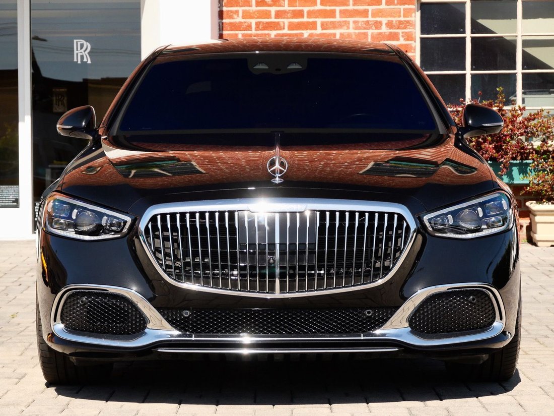 Sedan in Beverly Hills, CA, United States 2 - 18387915