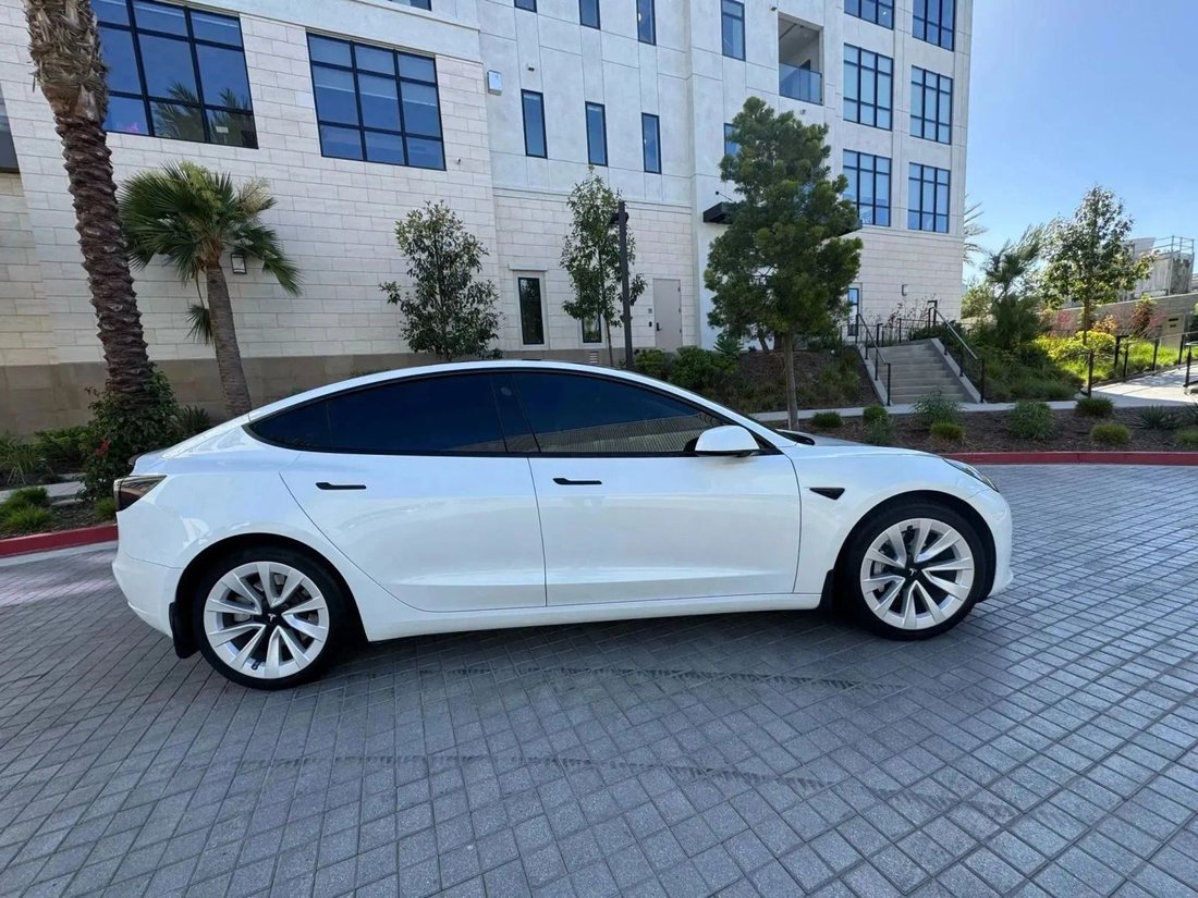 Sedan in Riverside, CA, United States 4 - 18237712
