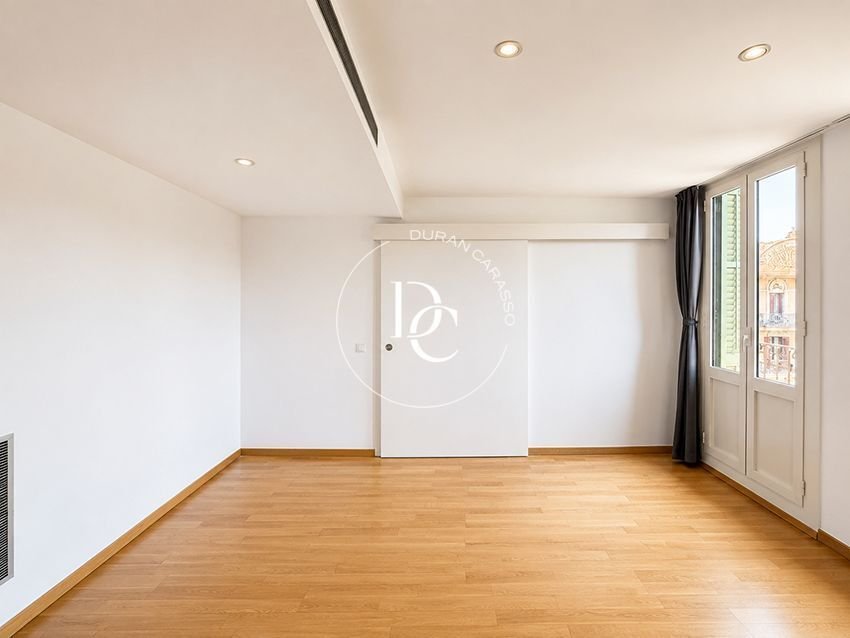 Apartment in Eixample, Barcelona, Spain 3 - 18388154