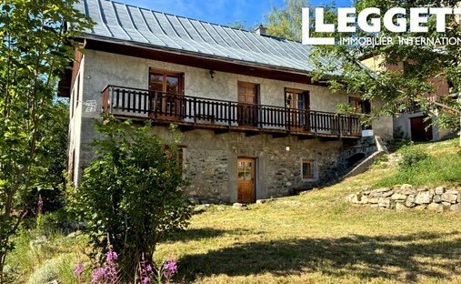 House in Valloire, Auvergne-Rhône-Alpes, France 1