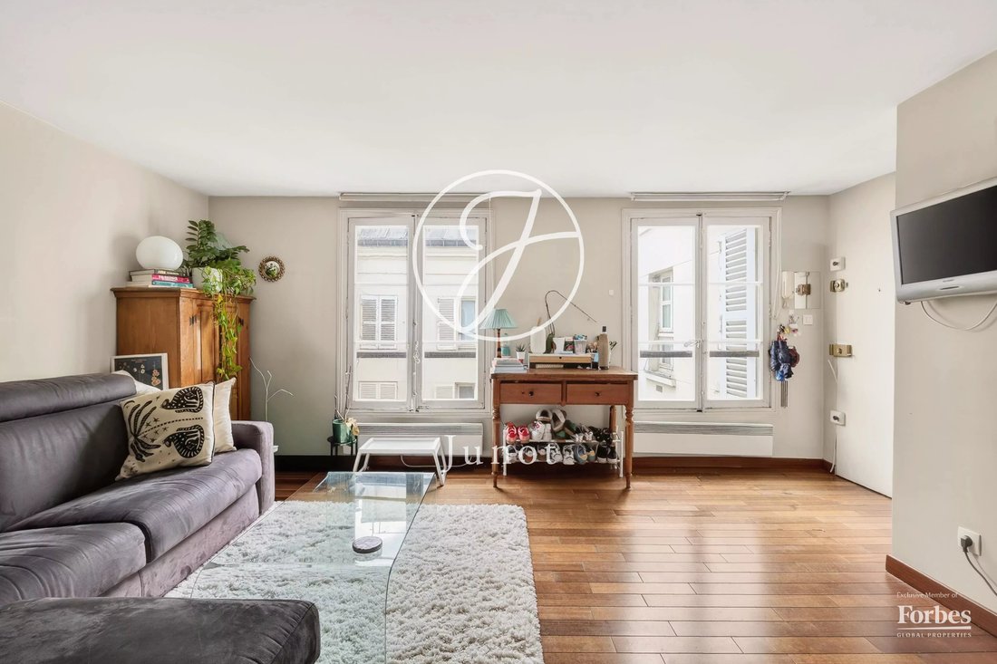 Apartment in Vendôme, Paris 1er Arrondissement, Paris 1 - 18388024
