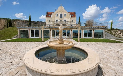 Villa in Köveskál, Hungary 1
