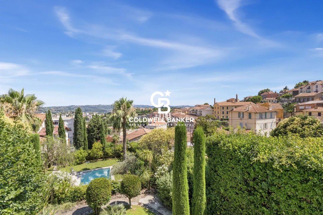Villa in Grasse, Provence-Alpes-Côte d'Azur, France 5 - 18388501