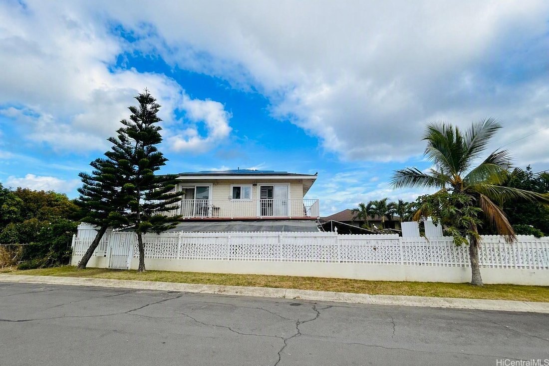 House in Waipahu, Hawaii, United States 3 - 18388719