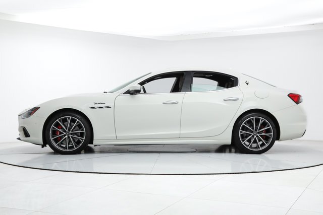 Sedan in Fort Lauderdale, FL, United States 2 - 18388364