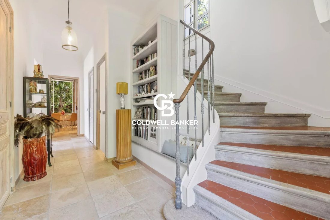 Villa in Grasse, Provence-Alpes-Côte d'Azur, France 4 - 18388501
