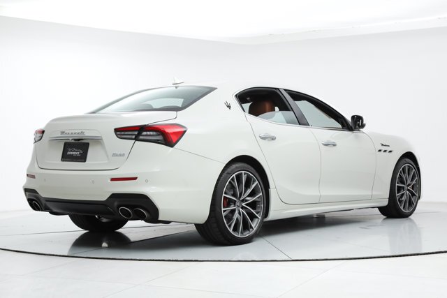Sedan in Fort Lauderdale, FL, United States 5 - 18388364
