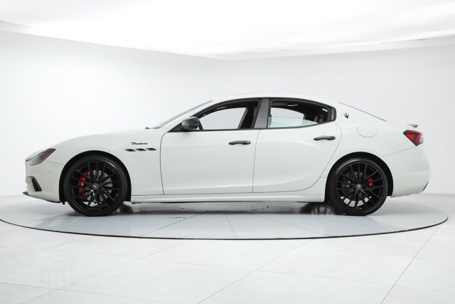 Sedan in Fort Lauderdale, FL, United States 2 - 18388366