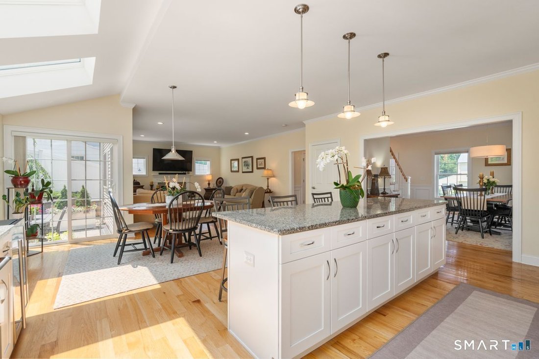House in West Hartford, Connecticut, United States 4 - 18388713