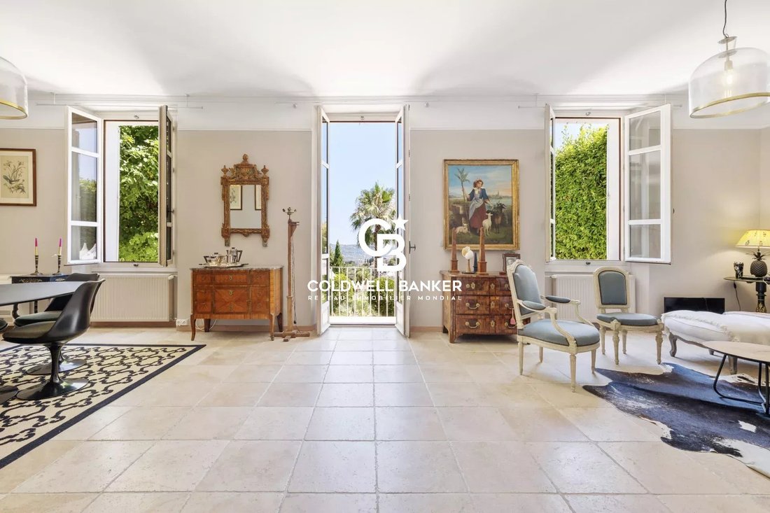 Villa in Grasse, Provence-Alpes-Côte d'Azur, France 2 - 18388501
