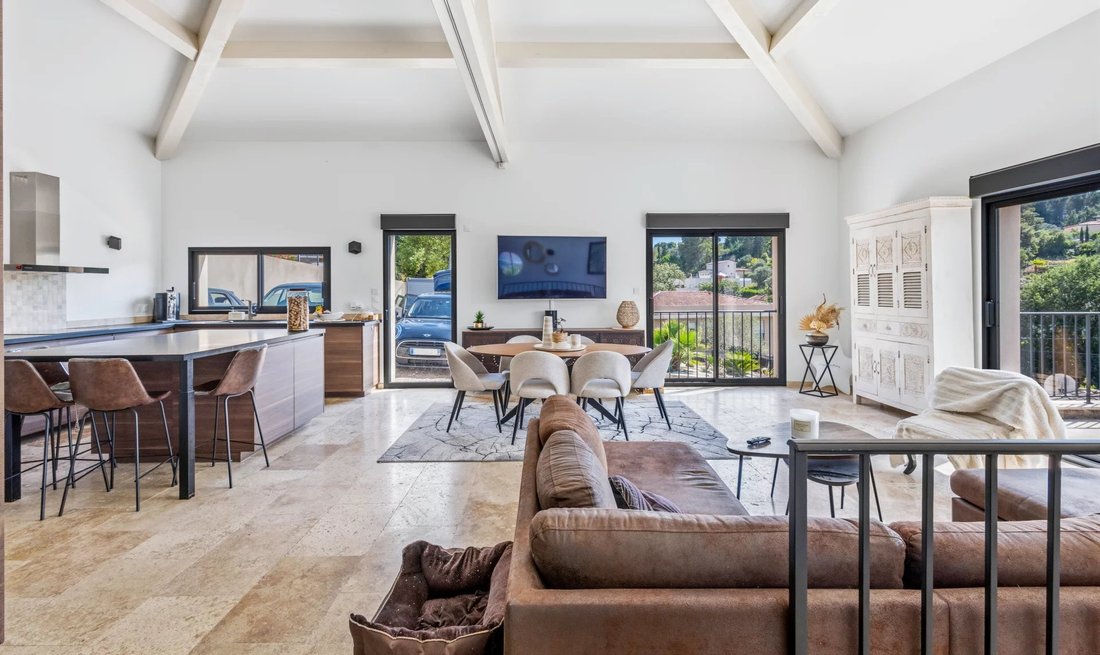Villa in Valbonne, Provence-Alpes-Côte d'Azur, France 5 - 17133927