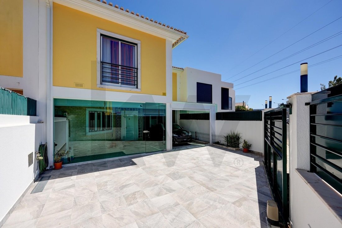 House in Sao Domingos de Rana, Lisbon, Portugal 1 - 18388567