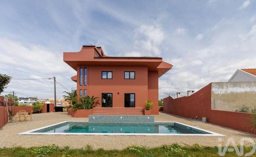 Townhouse en Charneca de Caparica y Sobreda, Setúbal Municipality, Portugal 1