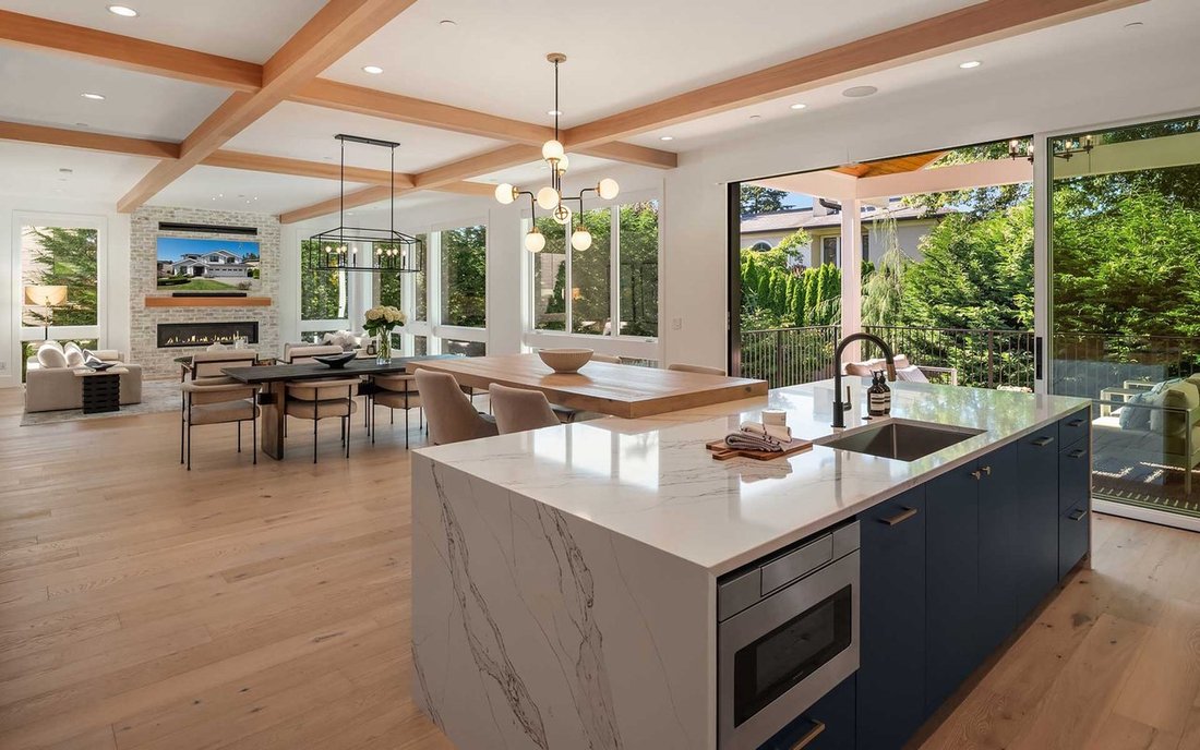 House in Bellevue, Washington, United States 4 - 18388396