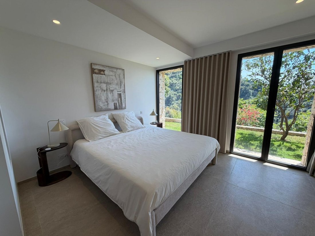 Villa in Village-Cros de Caste-Coupiere-Mont Gros, Roquebrune-Cap-Martin, France 4 - 18388378