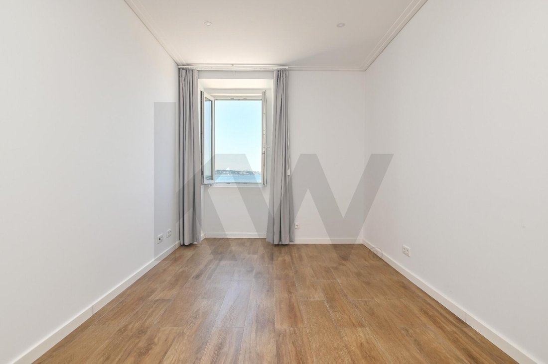 Apartment in Paco de Arcos, Lisbon, Portugal 5 - 18388517