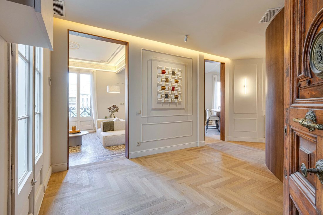 Apartment in Eixample, Barcelona, Spain 2 - 18388506